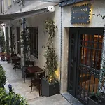 Hotel Corinne Art & Boutique