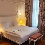 Hotel Corinne Art & Boutique