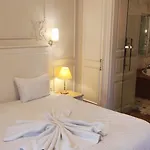 Hotel Corinne Art & Boutique 4*