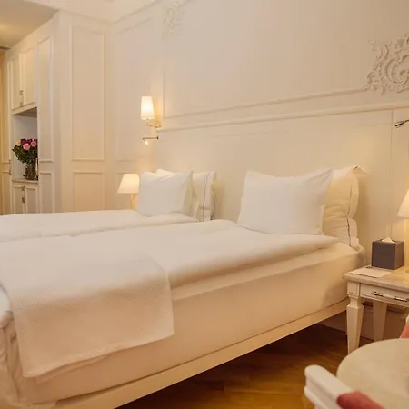 Corinne Art&boutique 4*