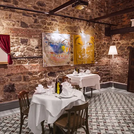 Hotel Corinne Art & Boutique 4*