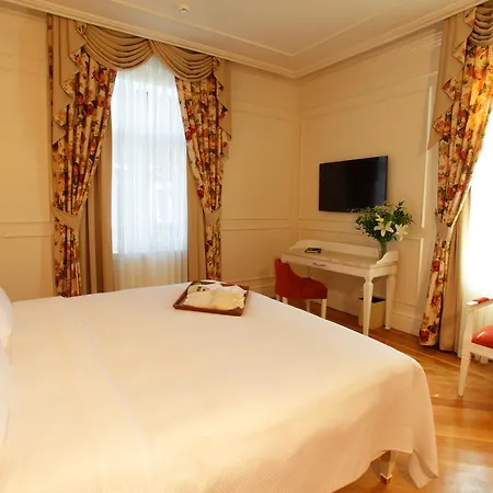 Corinne Art & Boutique Istanbulská provincie