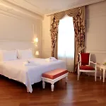 Szálloda Corinne Art & Boutique